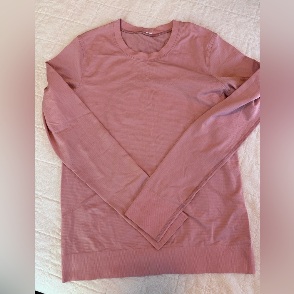 Lululemon Swiftly Breathe Long Sleeve